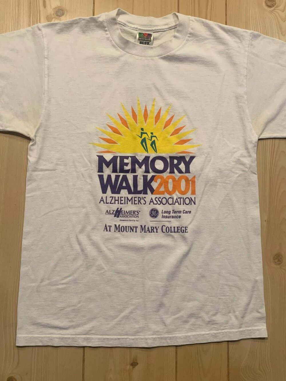 Vintage Y2K Memory Walk Alzheimer's Association Mount Mary College 2001 Shirt M